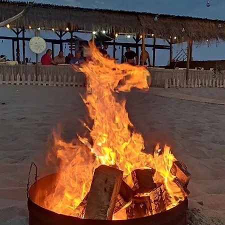 White Complex Chalet Fier