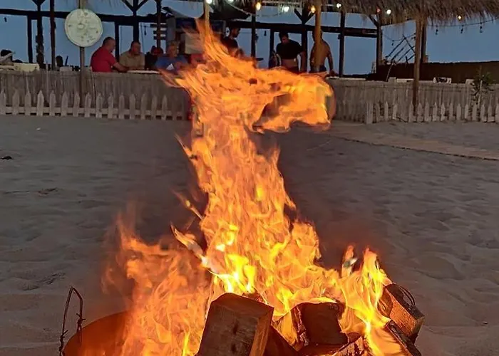 White Complex Chalet Fier